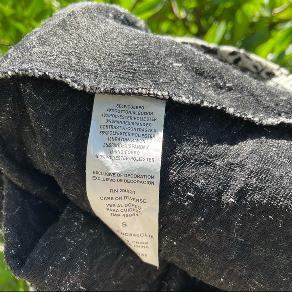 Rewind | Sleeveless Paisley Floral Print Pattern Dress - Picture 8 of 8